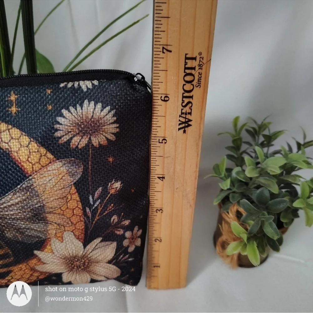 NWT Bee Design Black and Gold Women's Bag